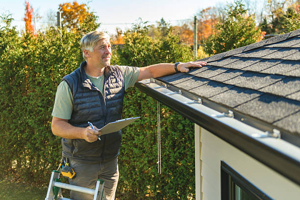 Professional Roof Inspection technician working in Hamilton, MO